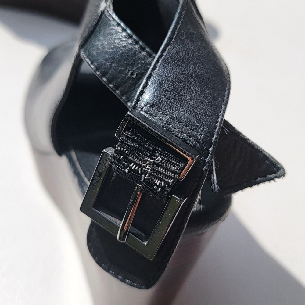 Kenneth Cole Wedges - Picture 5 of 5